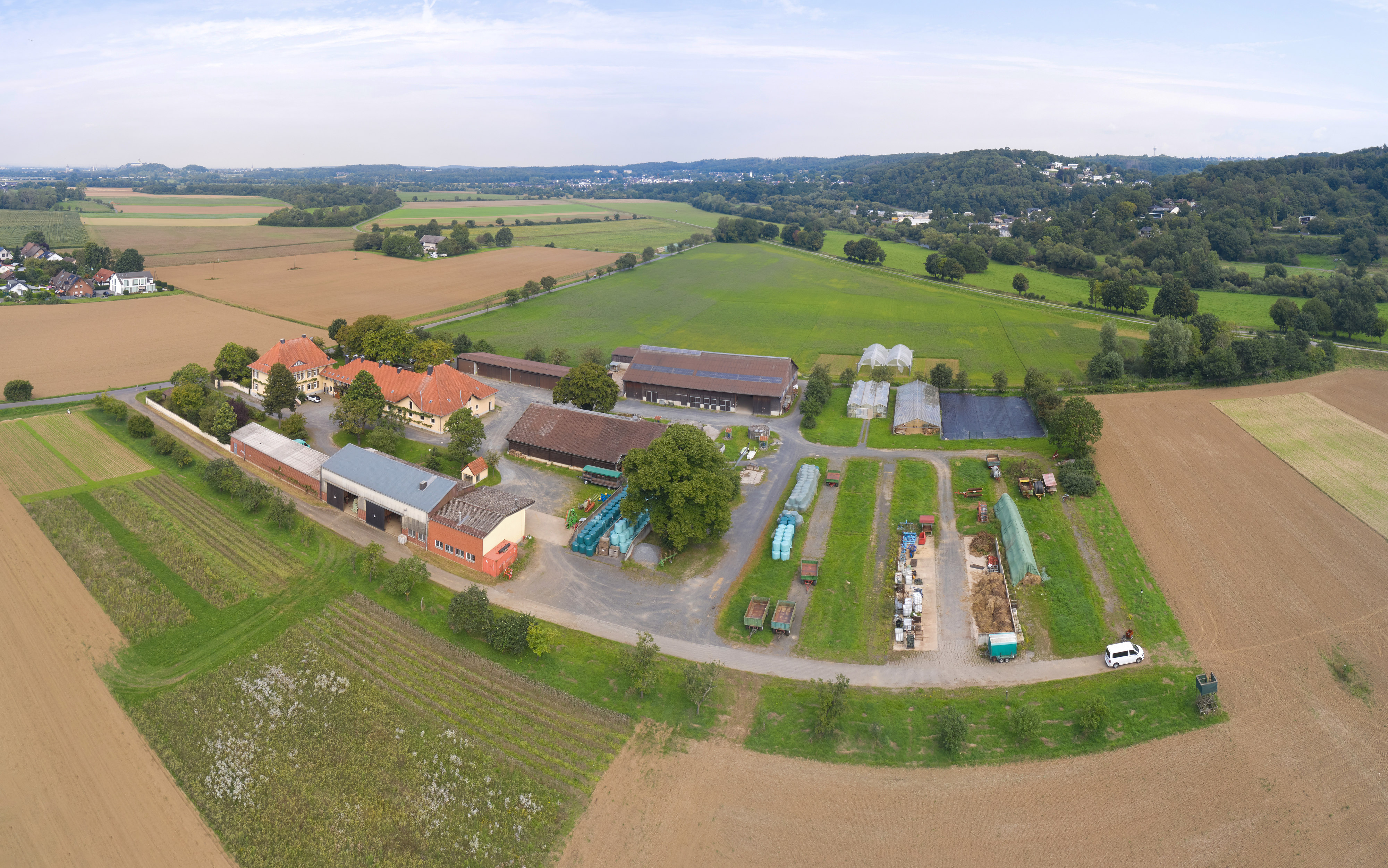 uni-vl-Wiesengut-240823-067 Panorama.jpg